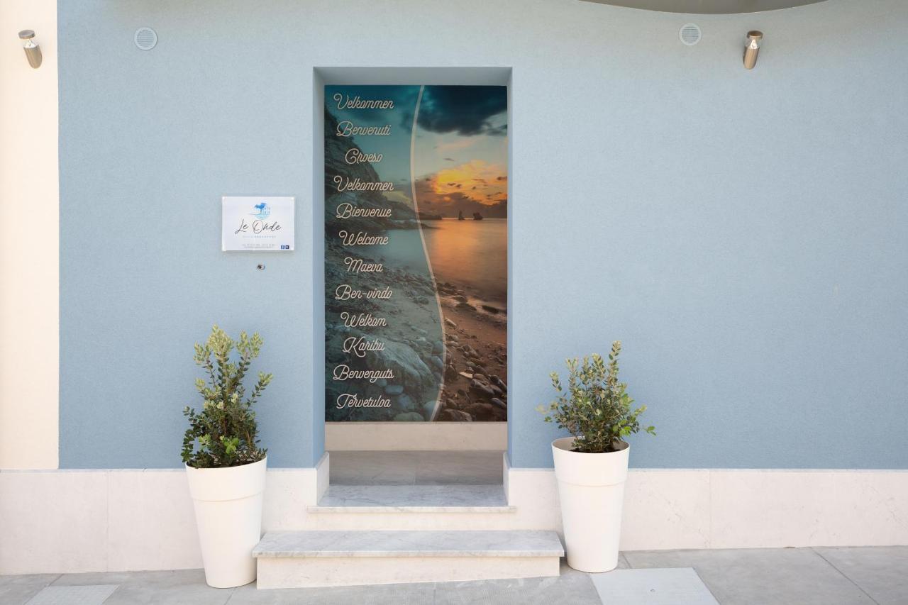 B&B Le Onde Praiola Terrasini Bagian luar foto